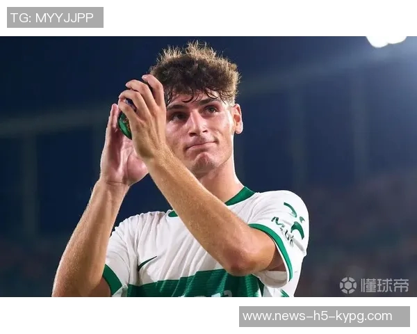 尤文图斯球探亲赴现场考察埃尔切年轻中前卫罗德里戈门多萨表现 尤文图斯球探亲赴现场考察埃尔切年轻中前卫罗德里戈门多萨表现