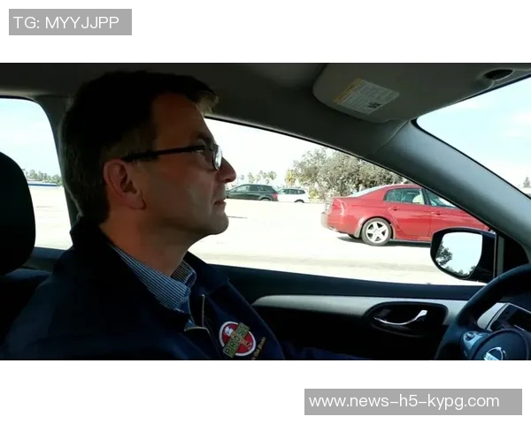 主教练Zedan与张博源共同探访加州大学伯克利分校精彩瞬间分享 主教练Zedan与张博源共同探访加州大学伯克利分校精彩瞬间分享