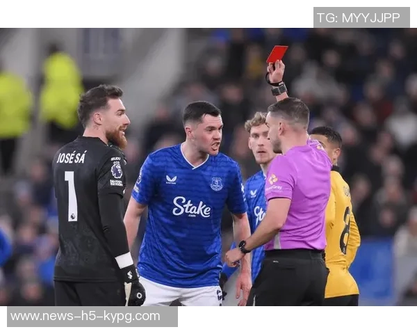 英超新黑马崛起九轮过后黑猫队展现强大实力引发关注