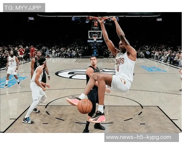 骑士双塔轻松发威小莫布里与阿伦双双收获两双数据